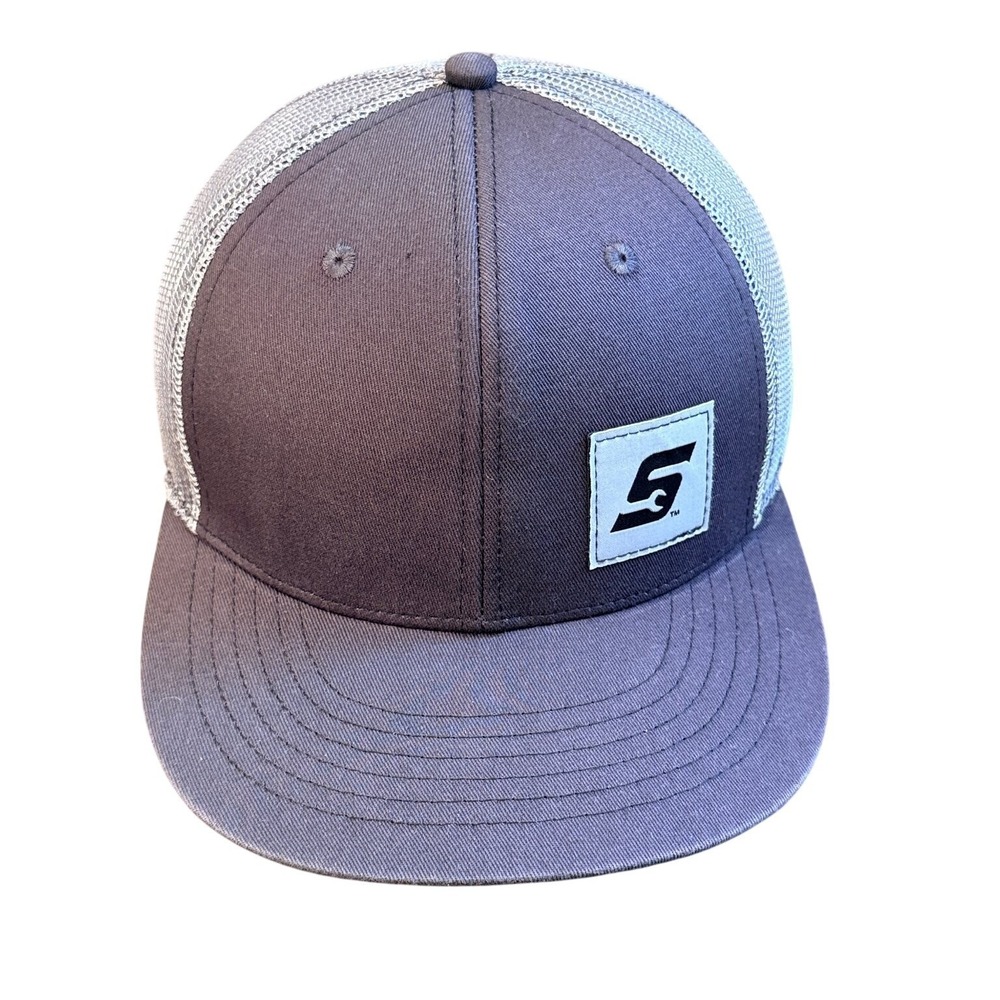Snap-on Hat Trucker Snapback Men's Adjustable Gray Black Logo OSFM